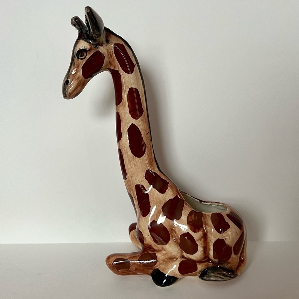 Ceramic Giraffe Planter